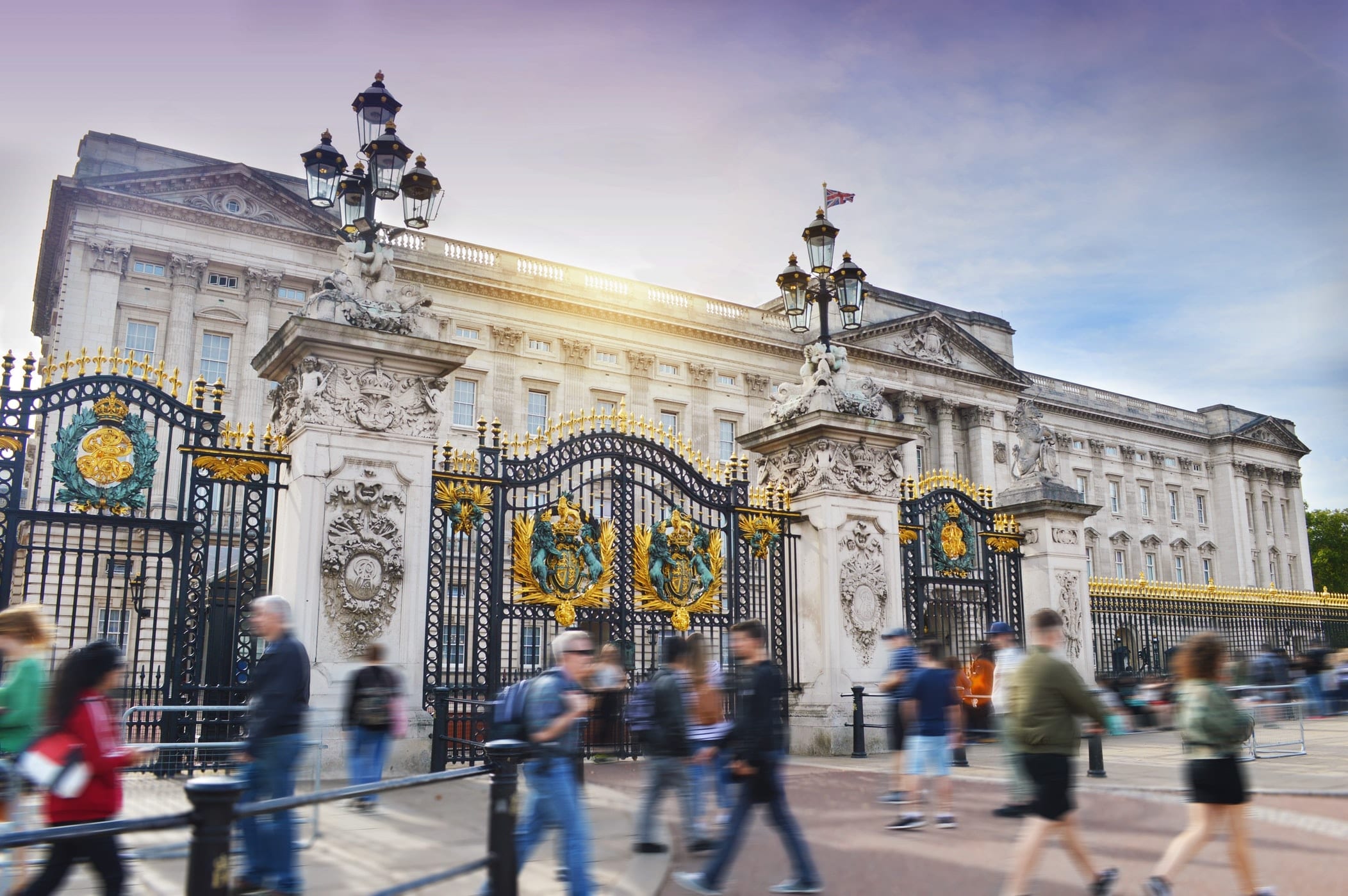 36 Brilliant Facts About Buckingham Palace