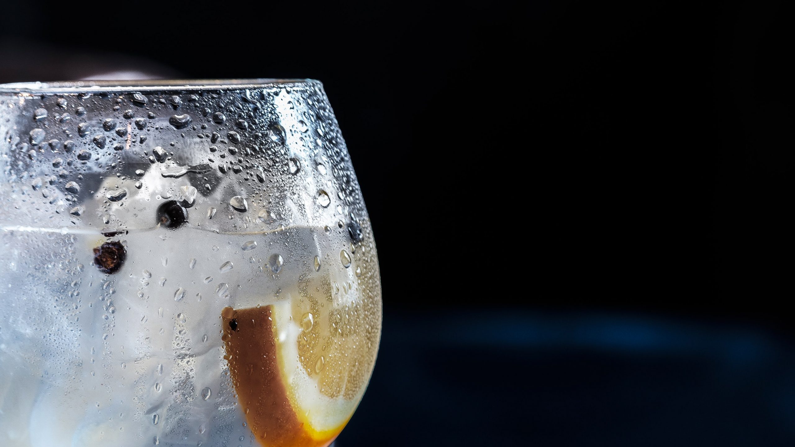 11 Glorious Facts About Gin