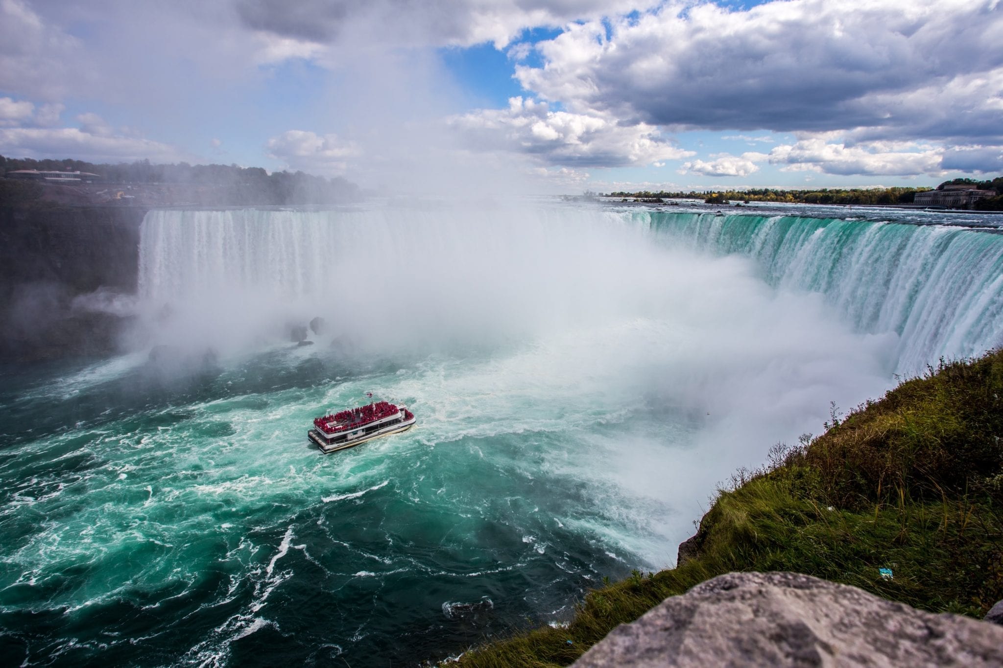 11 Awe Inspiring Facts About Niagara Falls | Fact City