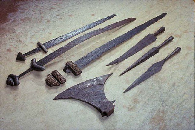 Viking weapons