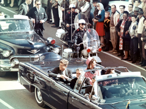 The JFK motorcade on the fateful day