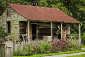 Slave cabin, Louisiana, USA