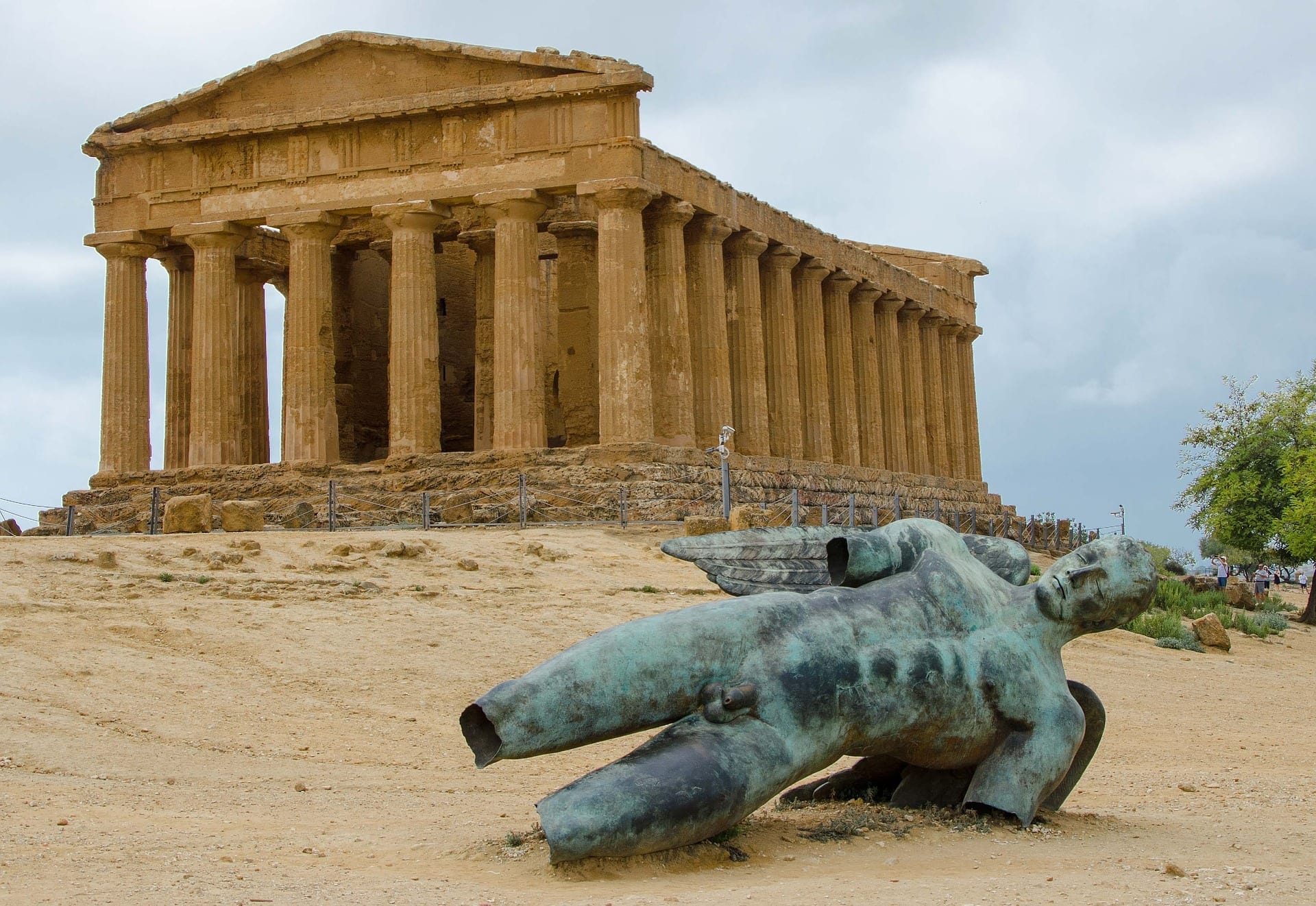 32 Sizzling Facts About Sicily