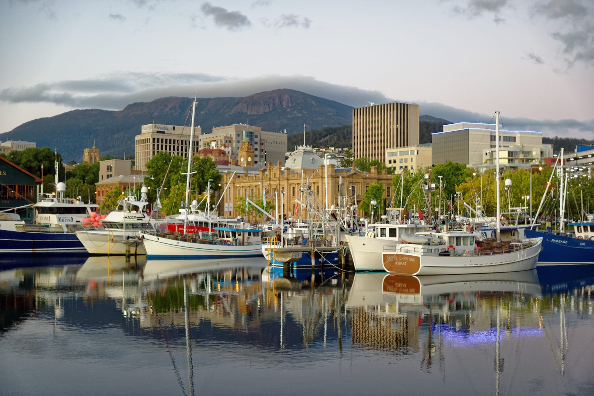 Hobart marina, Tasmania