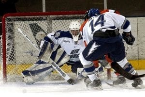 Ice Hockey play, shooting at the goal