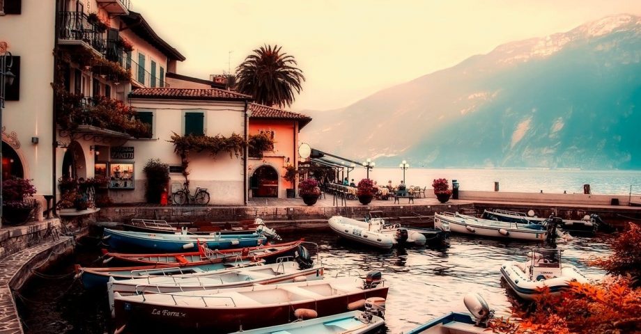 facts about Lake Garda