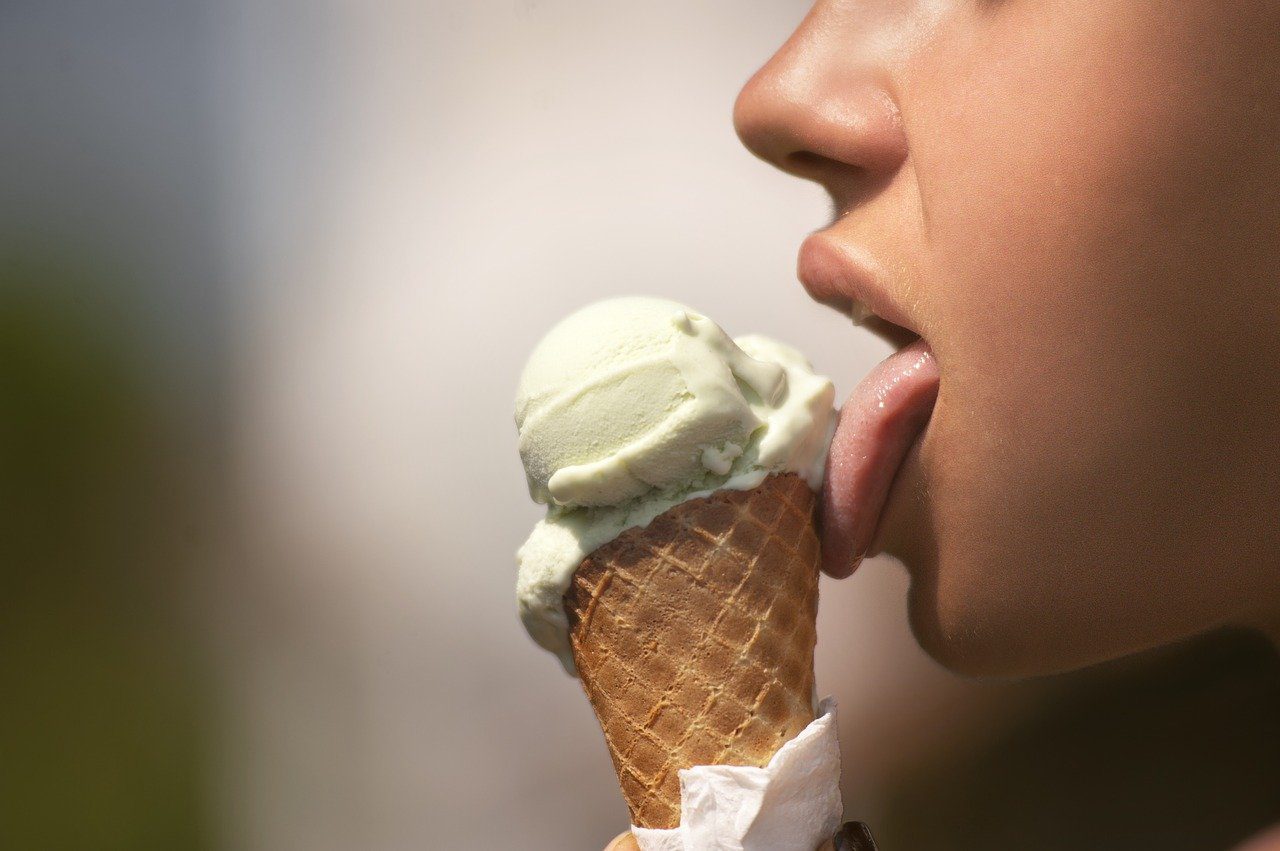 Tasting an ice cream