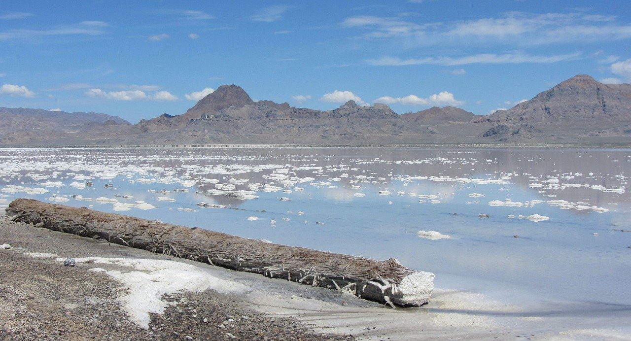 Bonneville salt flat, Salt Lake City