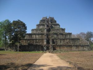 Pyramid of Prasat Thom