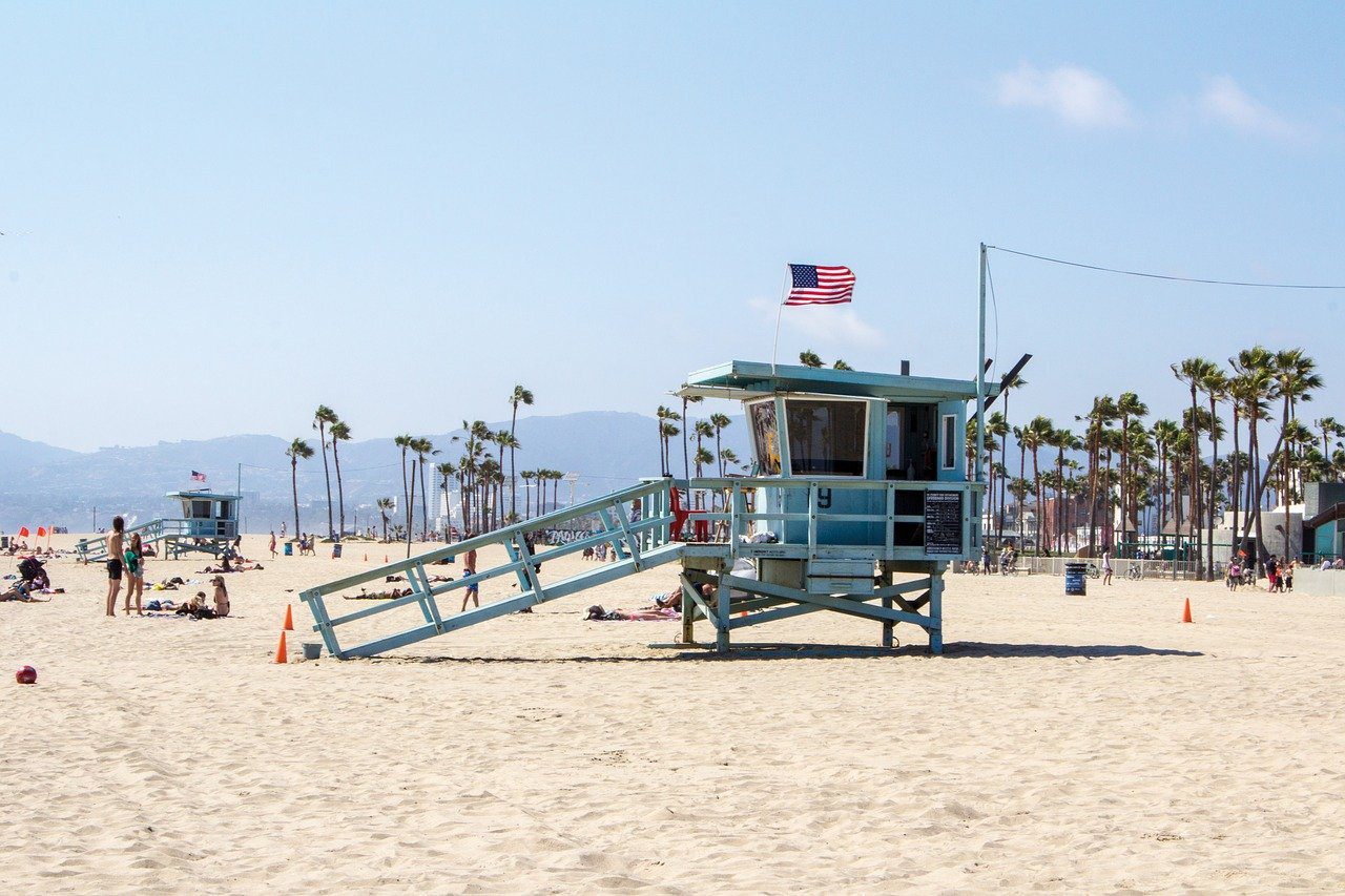 10 Fun Facts About California