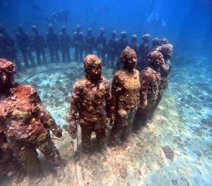 Ring of children statue - Vicissitudes - Molinere Bay, underwater sculpture park, Grenada