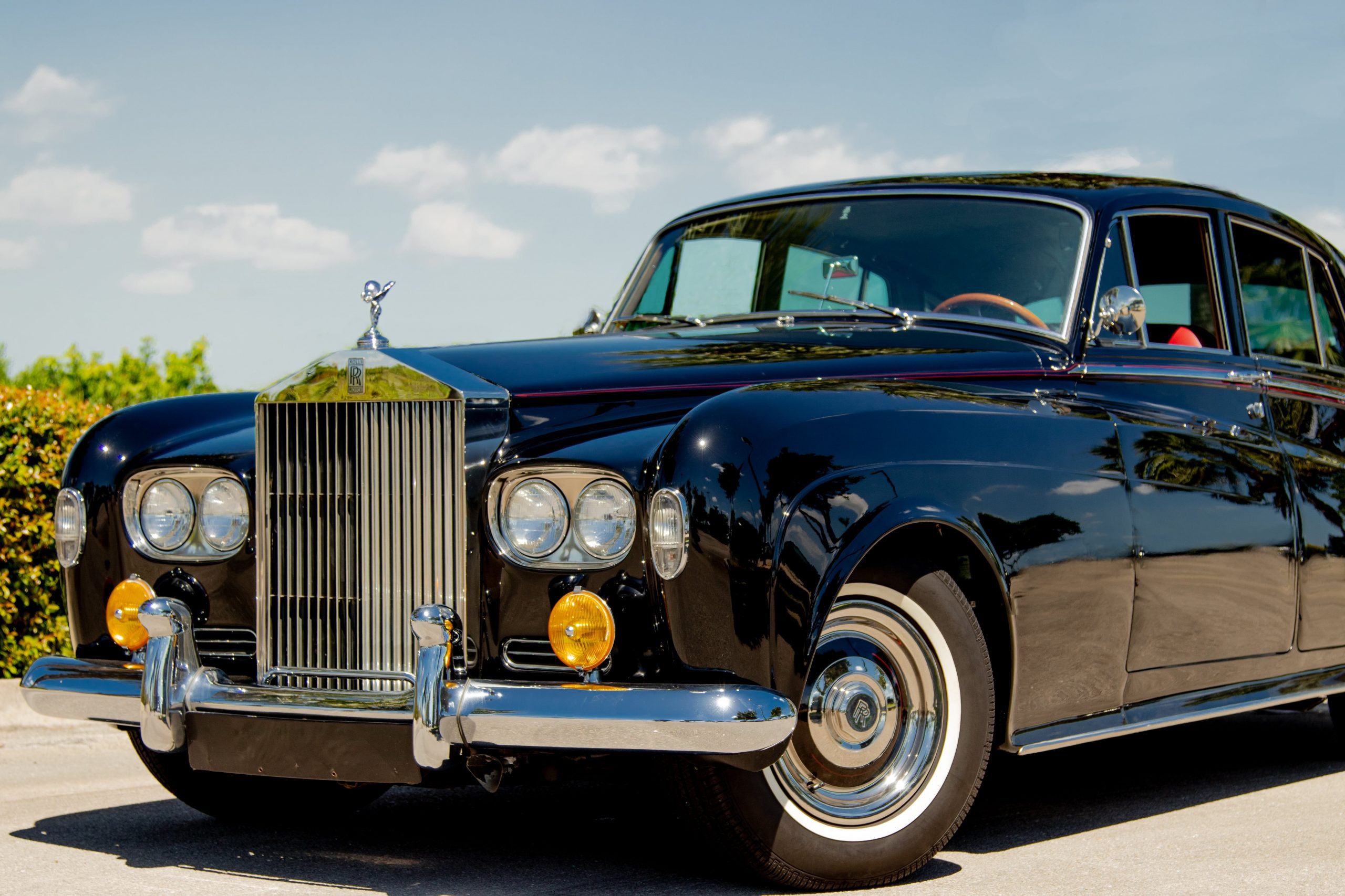11 Luxurious Facts About Rolls Royce