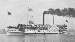 Juliana Steamboat