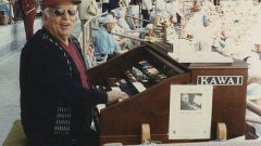 Stadium organist