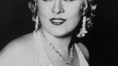 Mae West