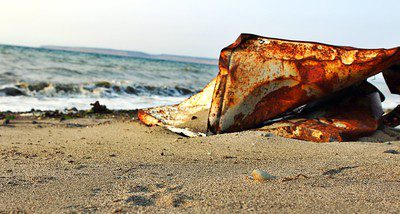 Coastal garbage washed up