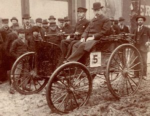 duryea motor wagon