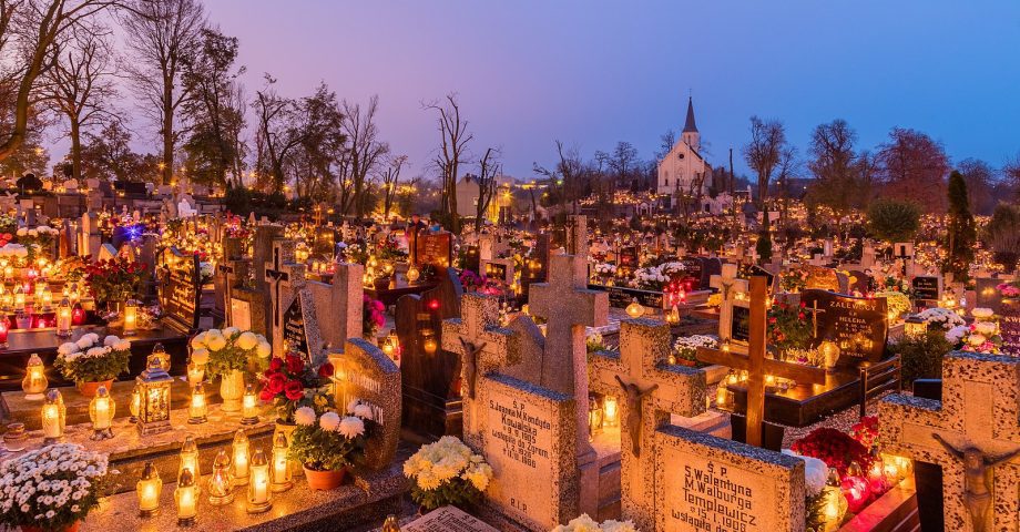 All Saints Day, Spain