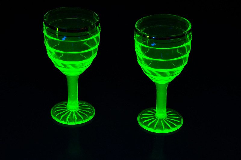 uranium glasses