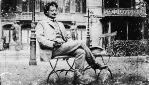 Leon Trotsky in 1912