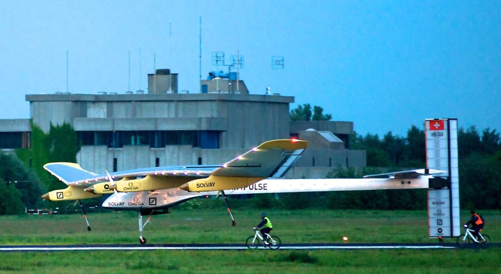 solar impulse plane