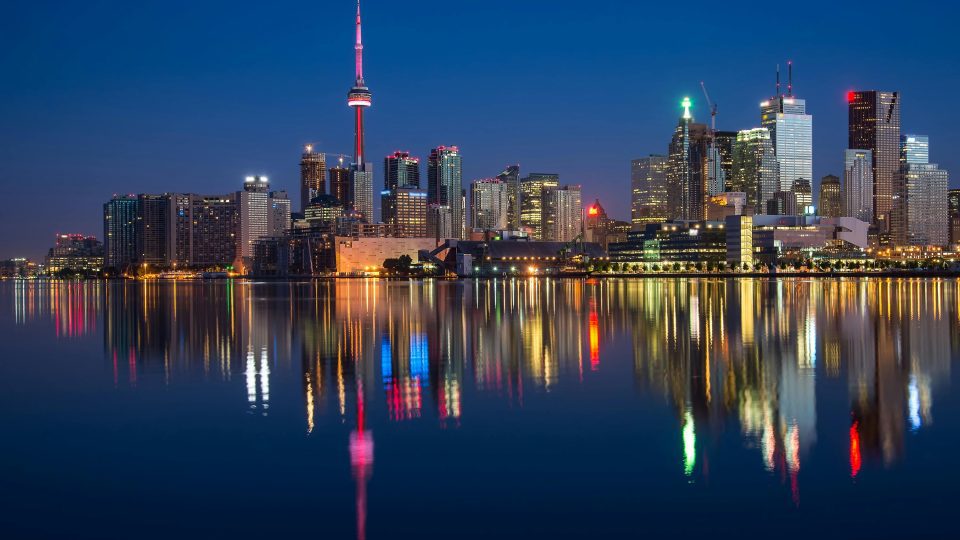 28 Top Facts About Toronto - Fact City